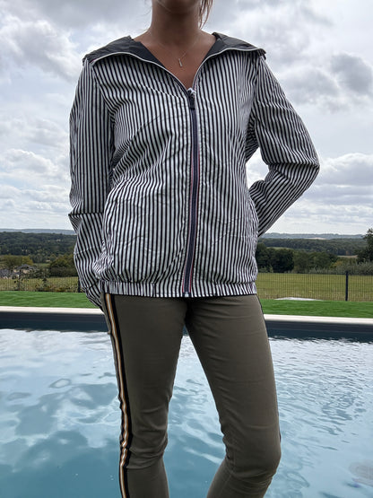 New Lolo - Manteau court mi fesses léger imperméable réversible noir capuche intérieur marin rayé noir blanc