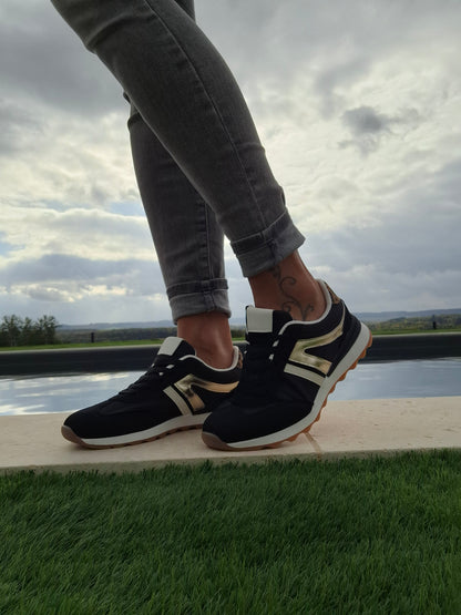 Chaussures baskets basses noir doré style sneakers new balance