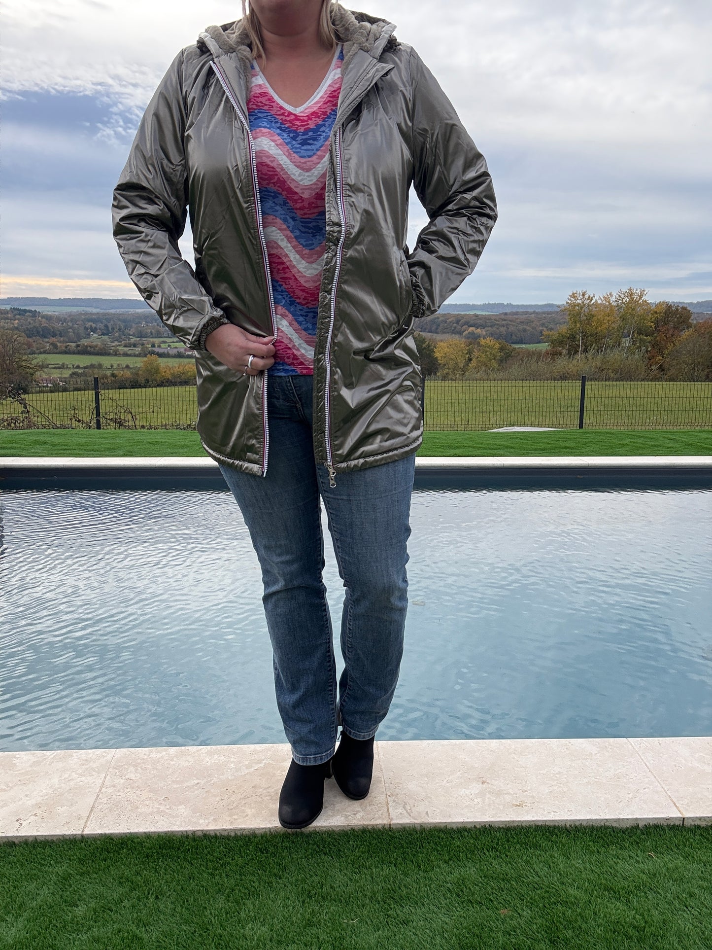 Laura Jo - Imperméable long doublé en fausse fourrure couleur bronze