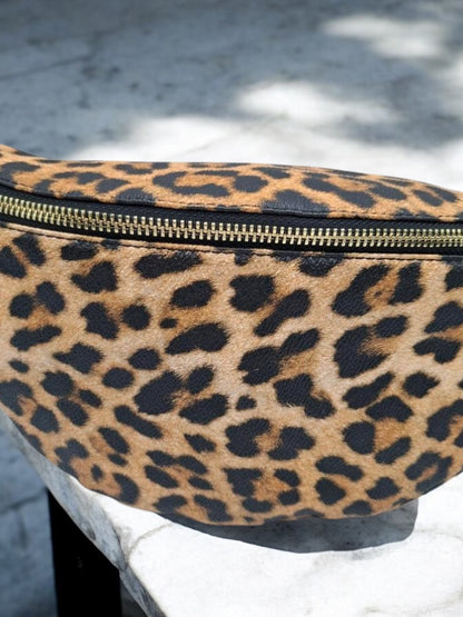 Sac banane en simili cuir motif léopard avec sangle fantaisie