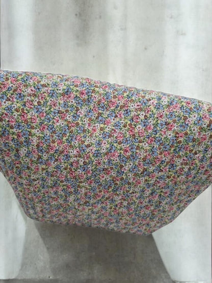 Sac banane en coton liberty fleuri rose pastel « La Ptite cachottière »