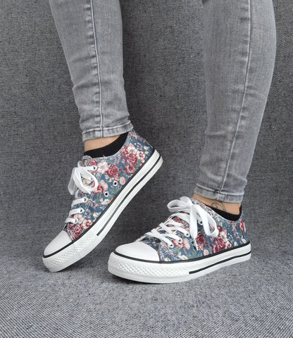 Baskets basses toile liberty fleuri style converse