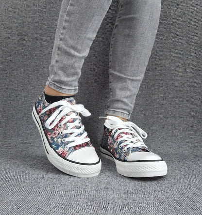 Baskets basses toile liberty fleuri style converse