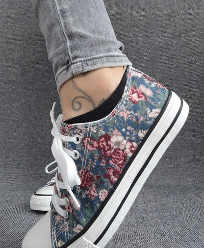 Baskets basses toile liberty fleuri style converse