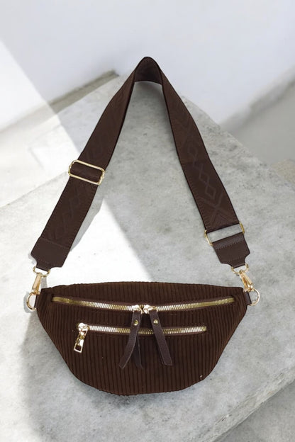 Sac banane velours côtelé 2 poches marron chocolat sangle fantaisie