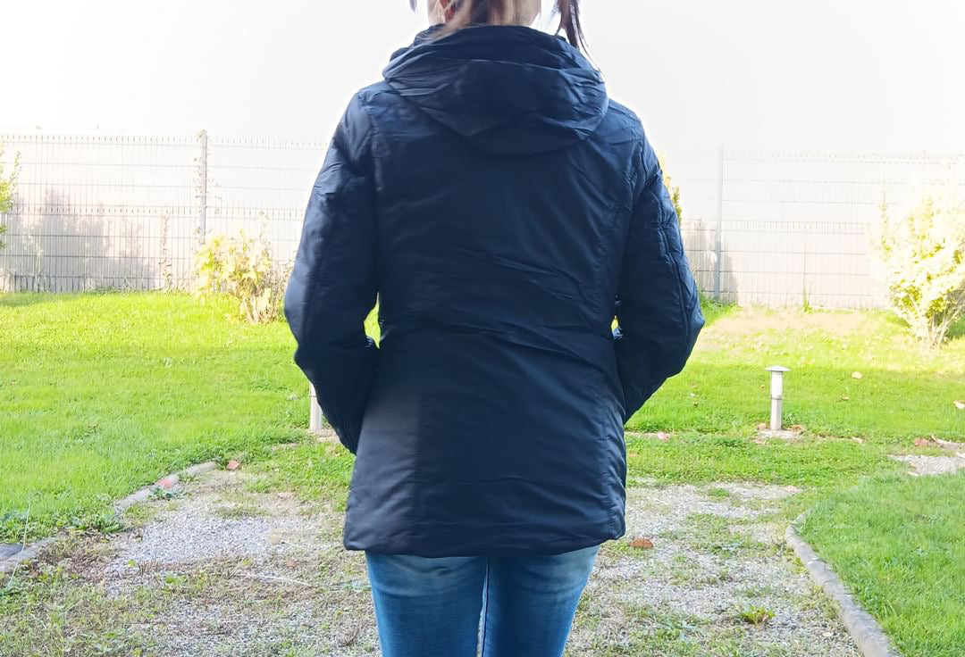 Melya Melody - Manteau court fourré imperméable légerement cintré bleu marine