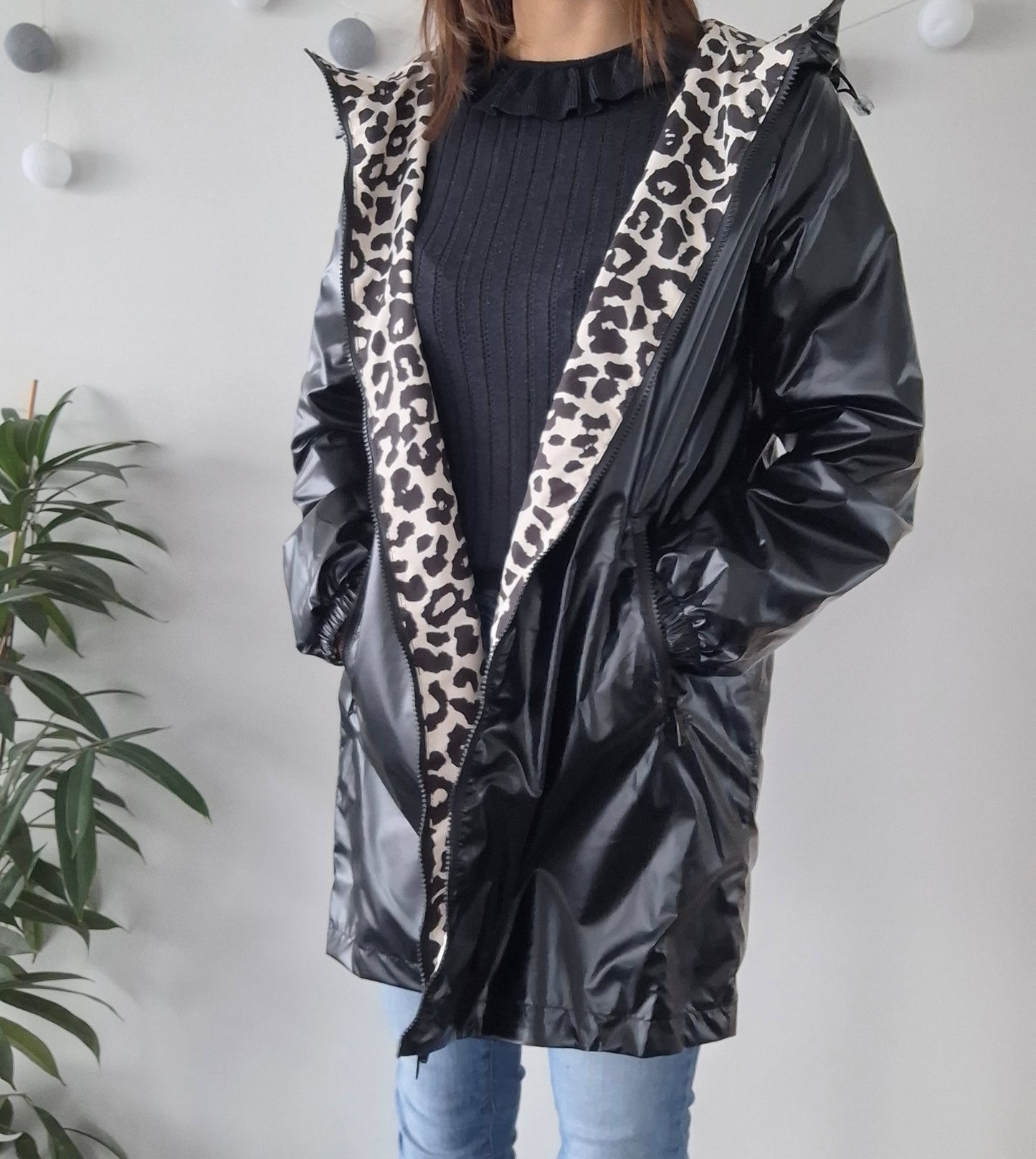 Attrait Paris - Manteau long sans ouate imperméable noir réversible avec motif léopard avec capuche