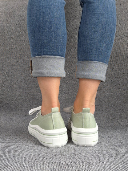 Chaussures baskets en toile vert olive semelle épaisse style converse