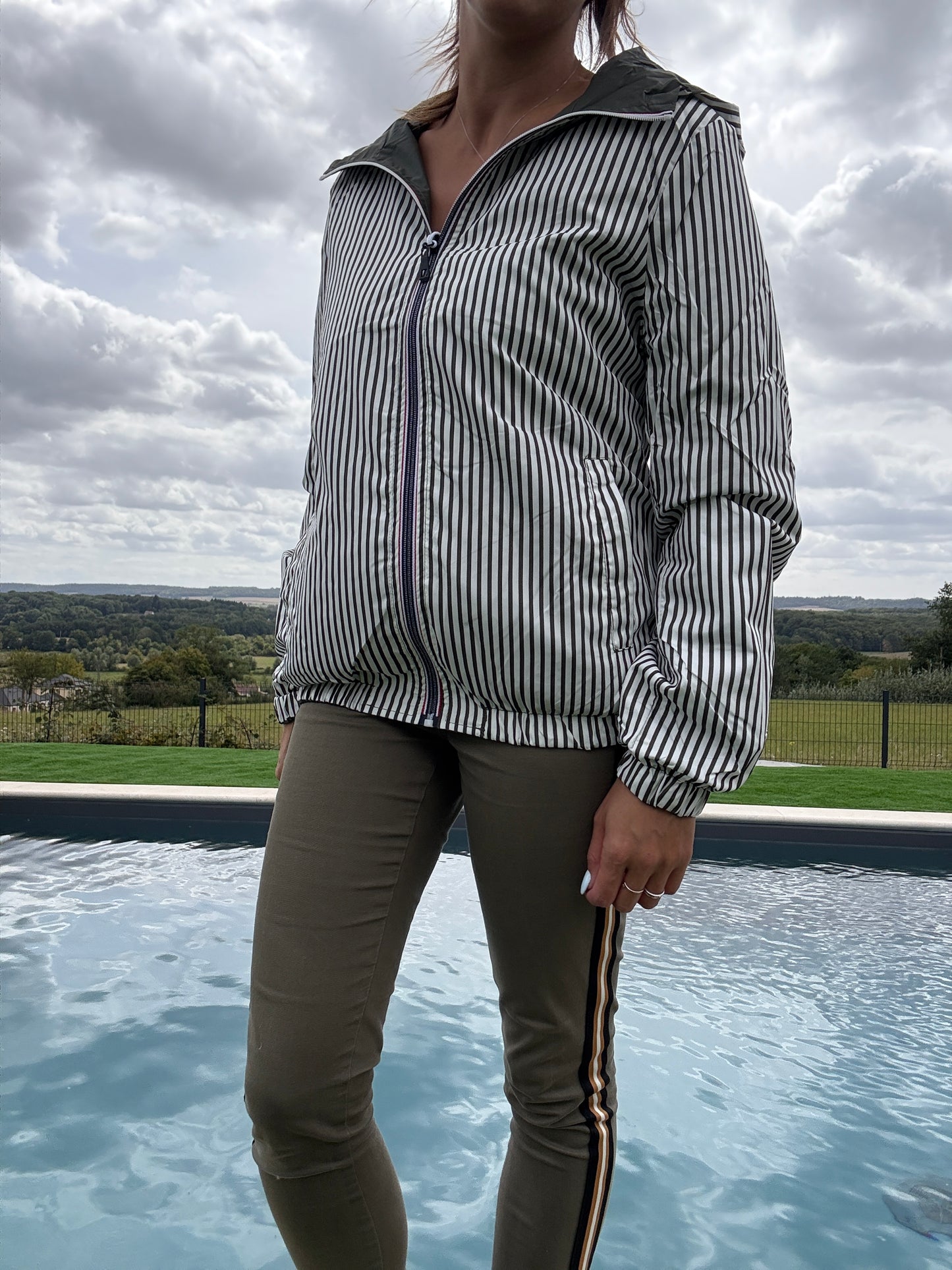 New Lolo - Manteau court mi fesses imperméable réversible kaki capuche intérieur marin kaki blanc