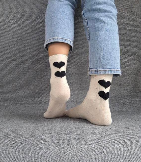 Nouveautés - Chaussettes blanches en coton à motif coeurs