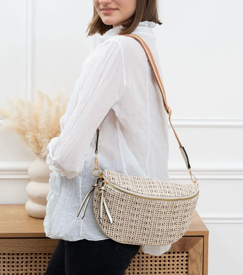 Sac banane en tissu à motif texturé noir, beige et camel sangle fantaisie