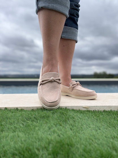 Chaussures mocassins toucher daim beige clair