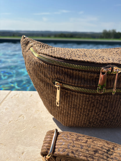 Sac banane XL en velours côtelé taupe imprimé léopard 2 poches