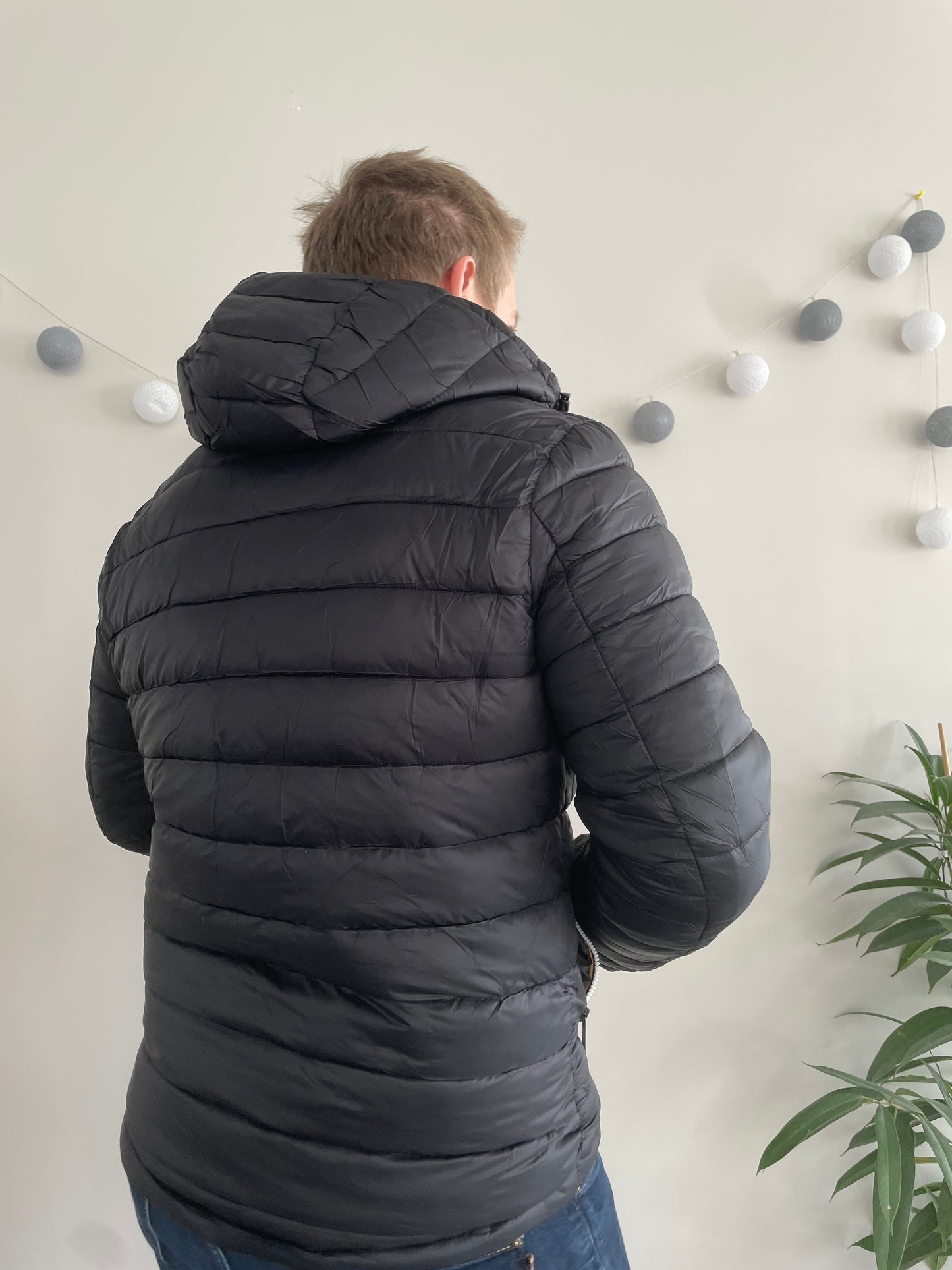 Doudoune à capuche HOMME courte imperméable et réversible matelassé noir