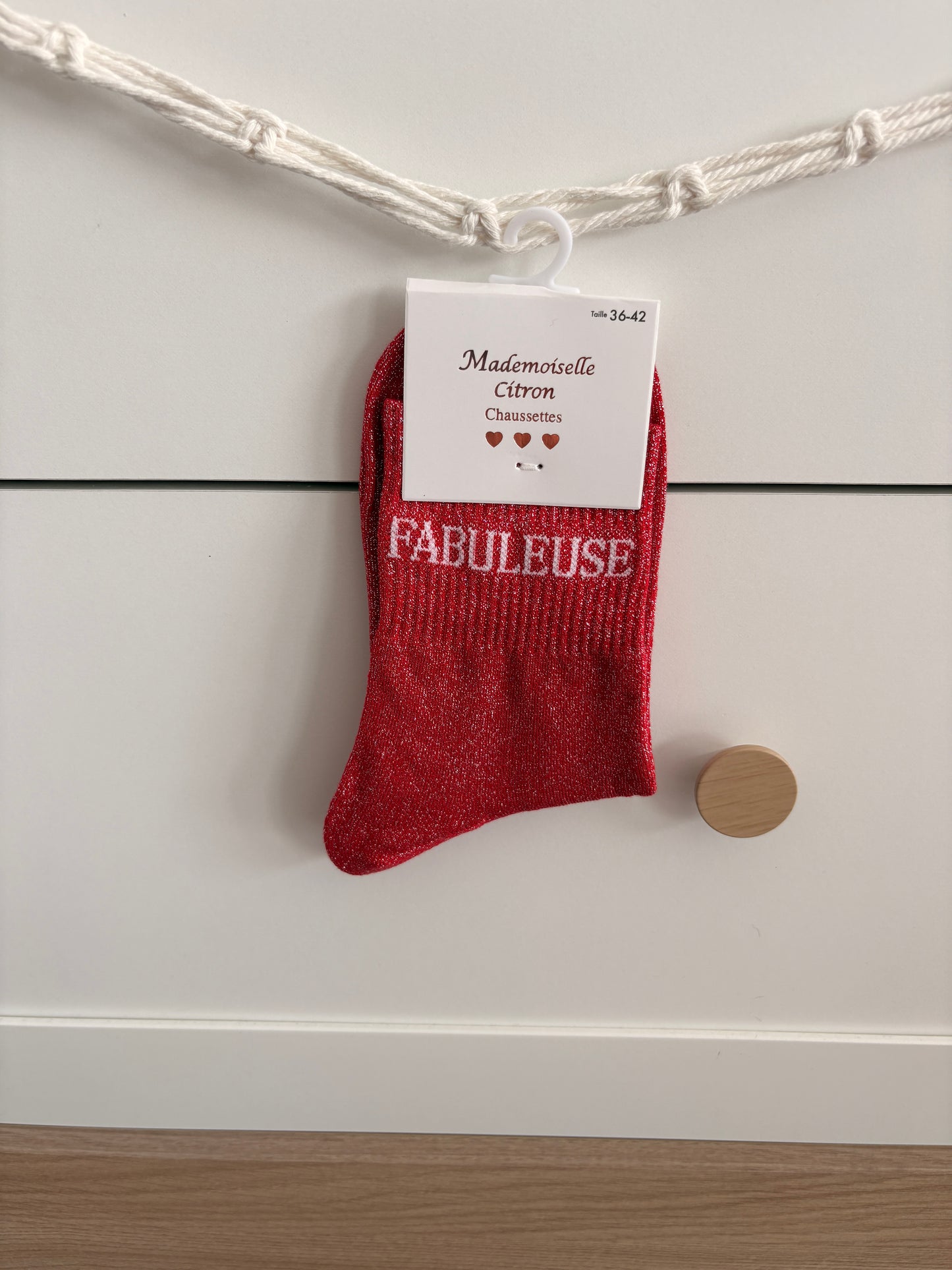 Chaussettes hautes pailletées “Fabuleuse”