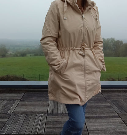 New Lolo - Manteau long BEIGE zip uni réversible, imperméable et complètement fourré resserrable à la taille