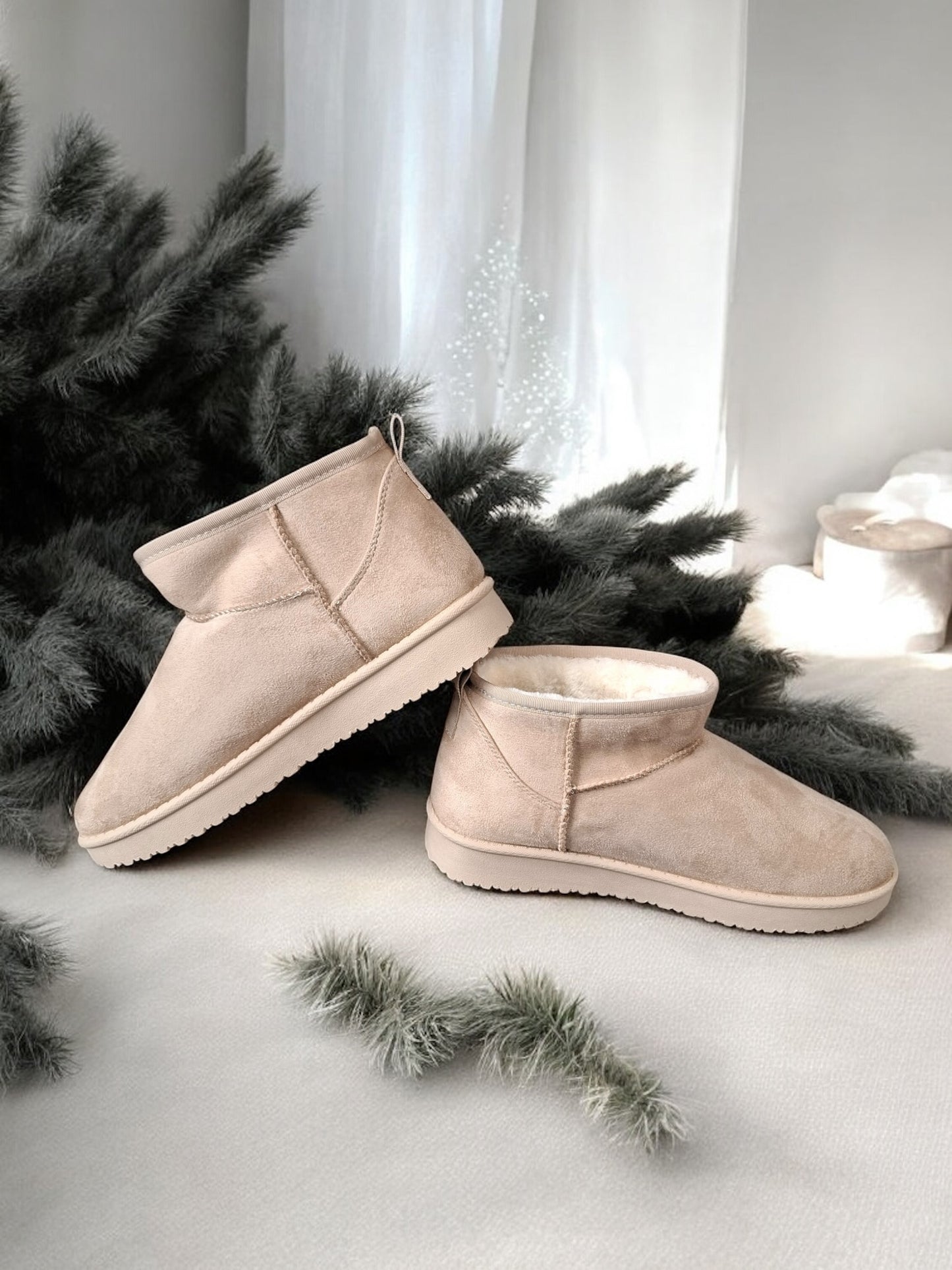 Bottines basses fourrées fausse fourrure beige