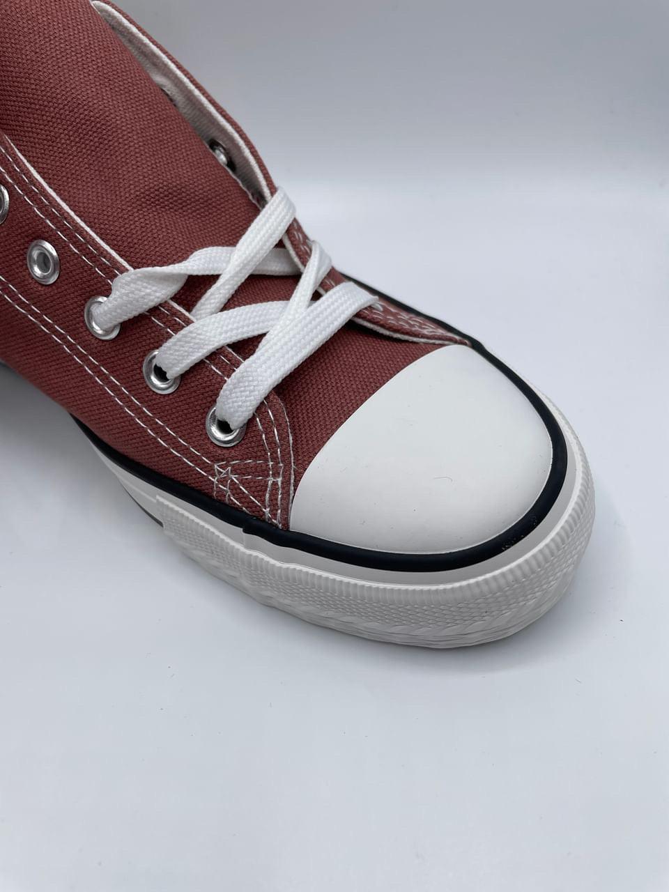 Chaussures baskets basses toile marron chocolat style Converse Le Petit Placard