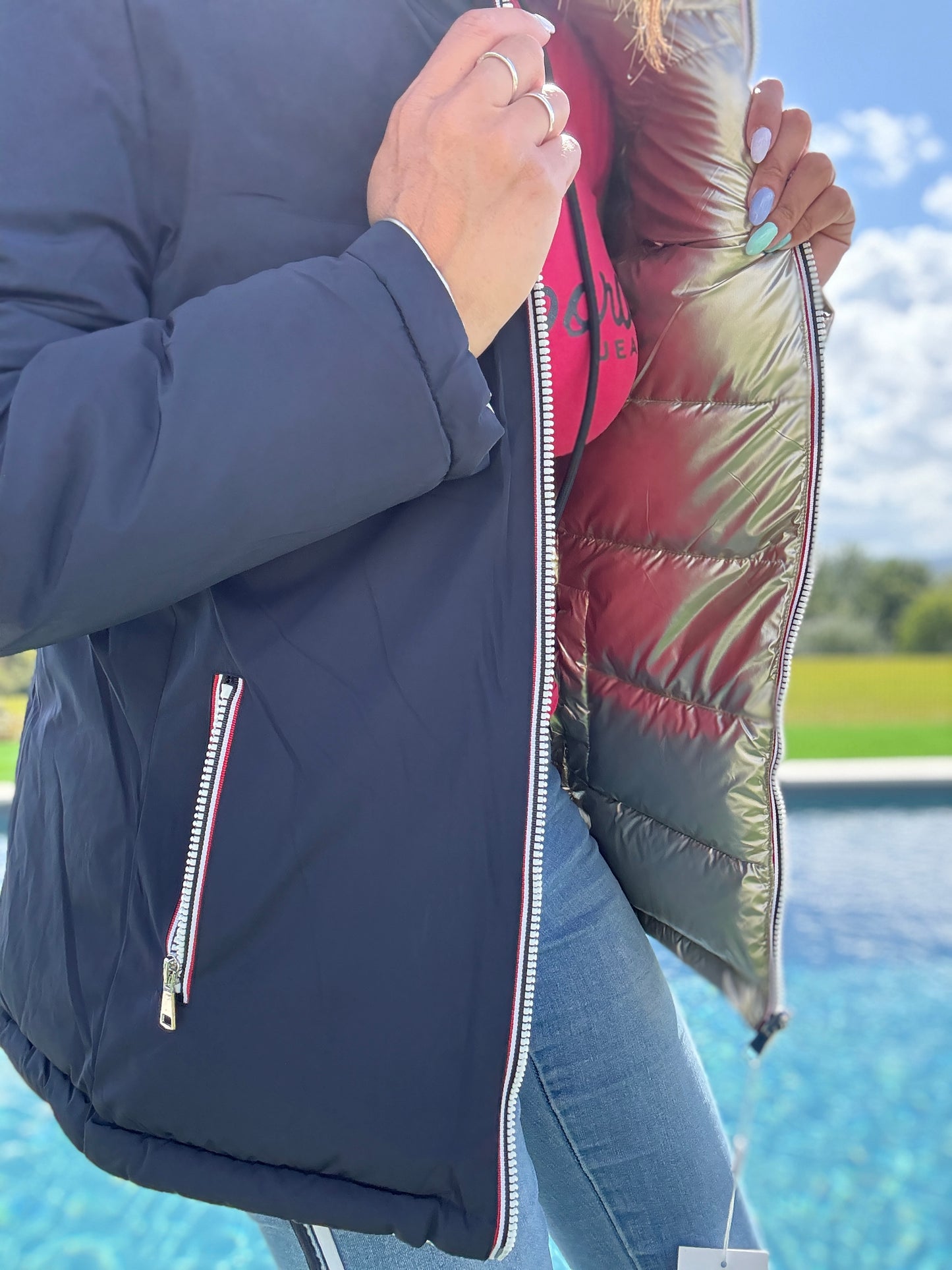Melya Melody - Manteau court réversible et imperméable matelassé bleu marine/doré