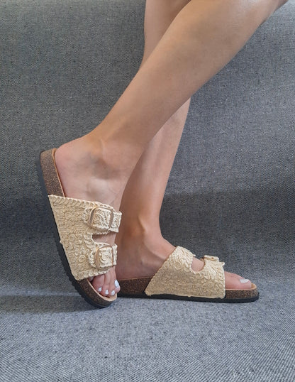 Chaussures sandales 2 brides effet paille beige avec boucles style Birk