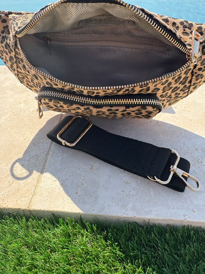 Sac banane en tissu imprimé léopard camel 2 poches