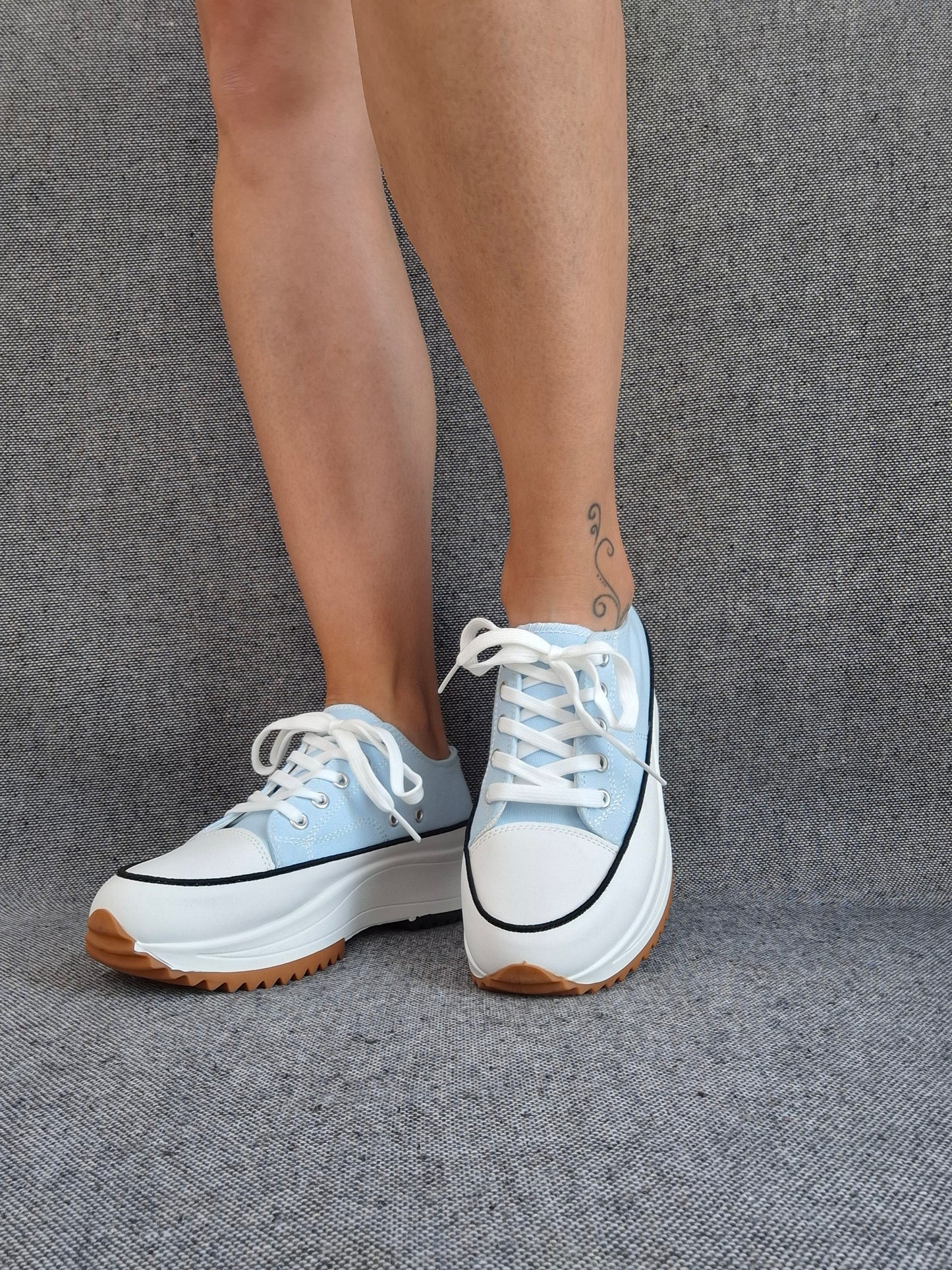 Chaussures baskets basses plate-forme tissu toile bleu
