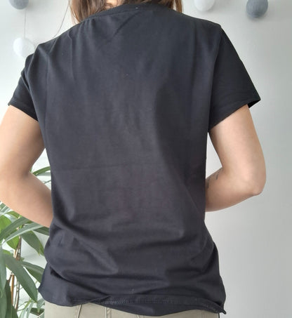 T-shirt noir en coton à motif coeur léopard