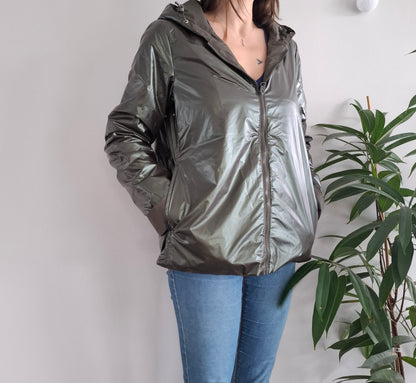 Laura Jo - Parka réversible court avec garnissage ouate couleur kaki/kaki brillant zip uni