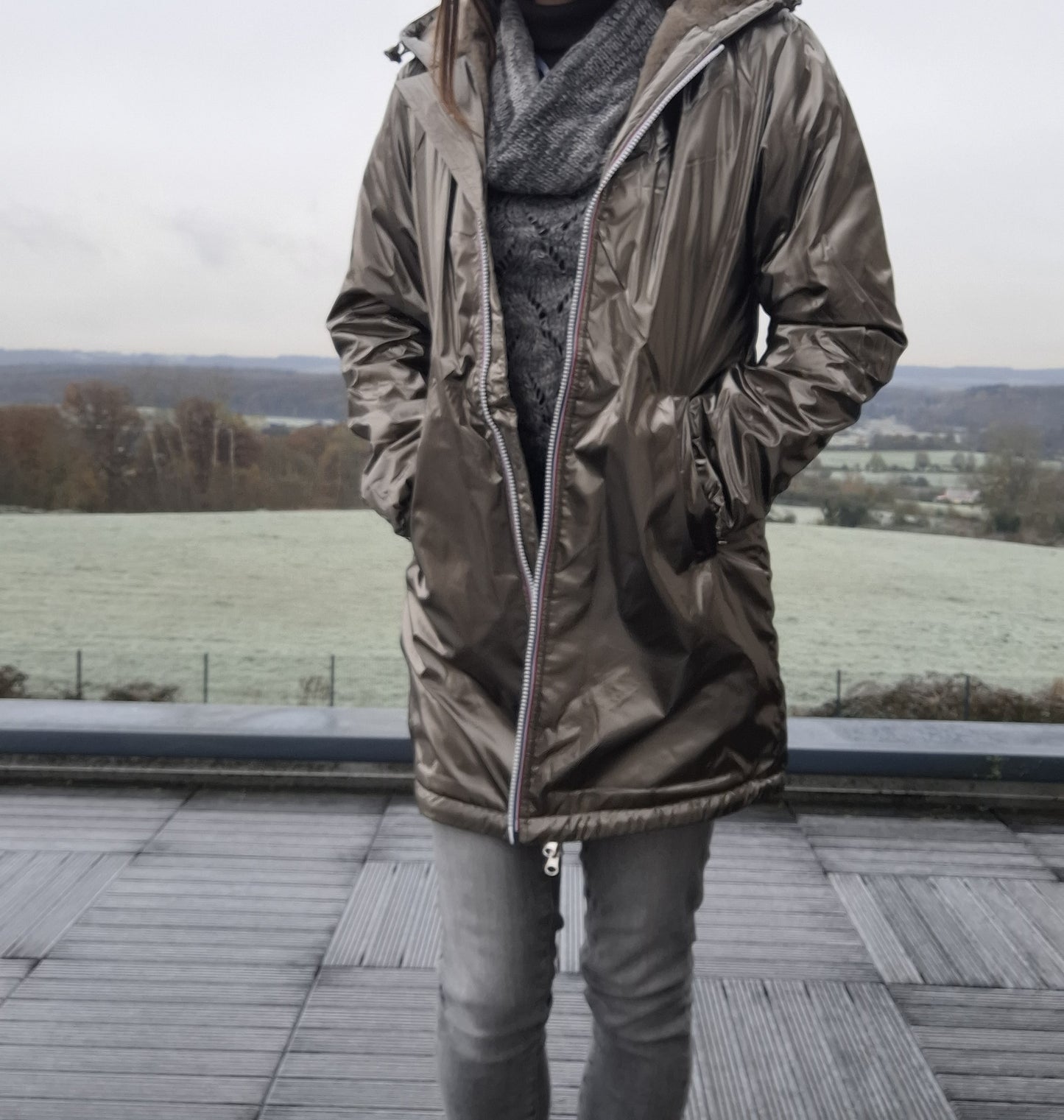 Laura Jo - Imperméable long doublé en fausse fourrure couleur bronze