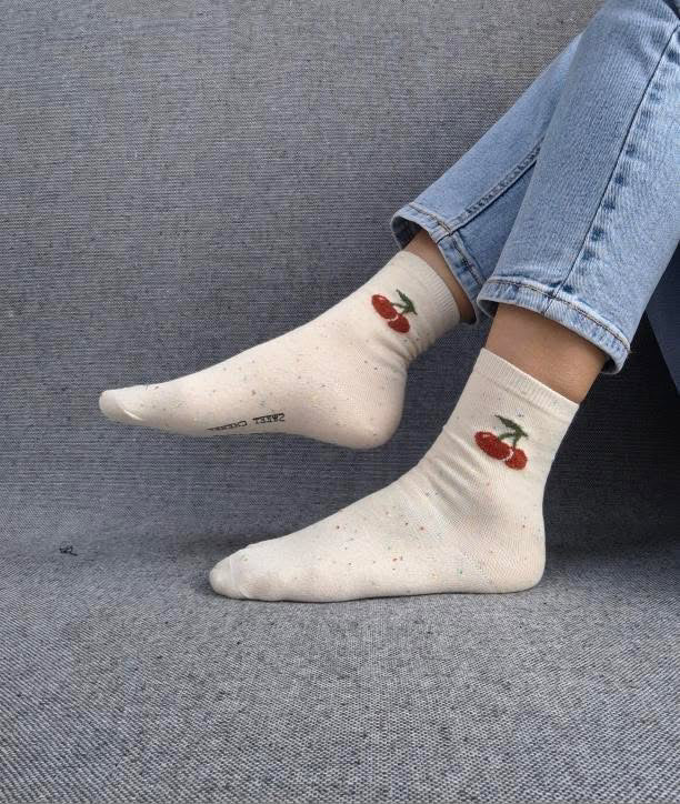 Nouveautés - Chaussettes blanches en coton à motif cerises