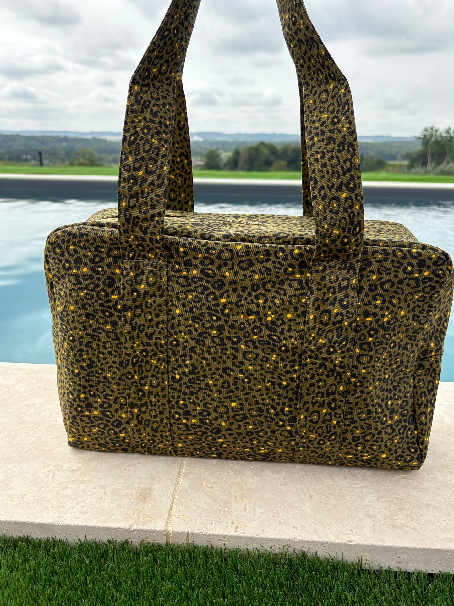 Sac week-end de voyage polochon coton fin léopard kaki