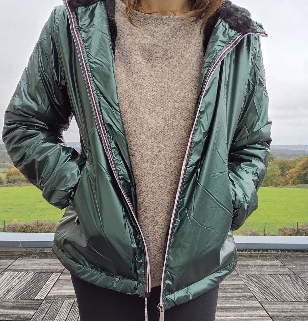 Attrait Paris - Manteau court imperméable fourré vert forêt métallisé