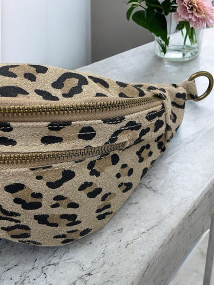 Sac banane cuir velours leopard 2 poches