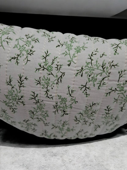 Sac banane en coton matelassé liberty blanc motif floral vert olive