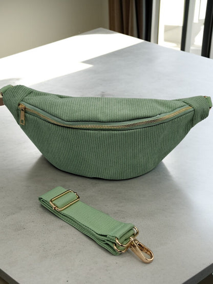 Sac banane velours cotelé vert d’eau