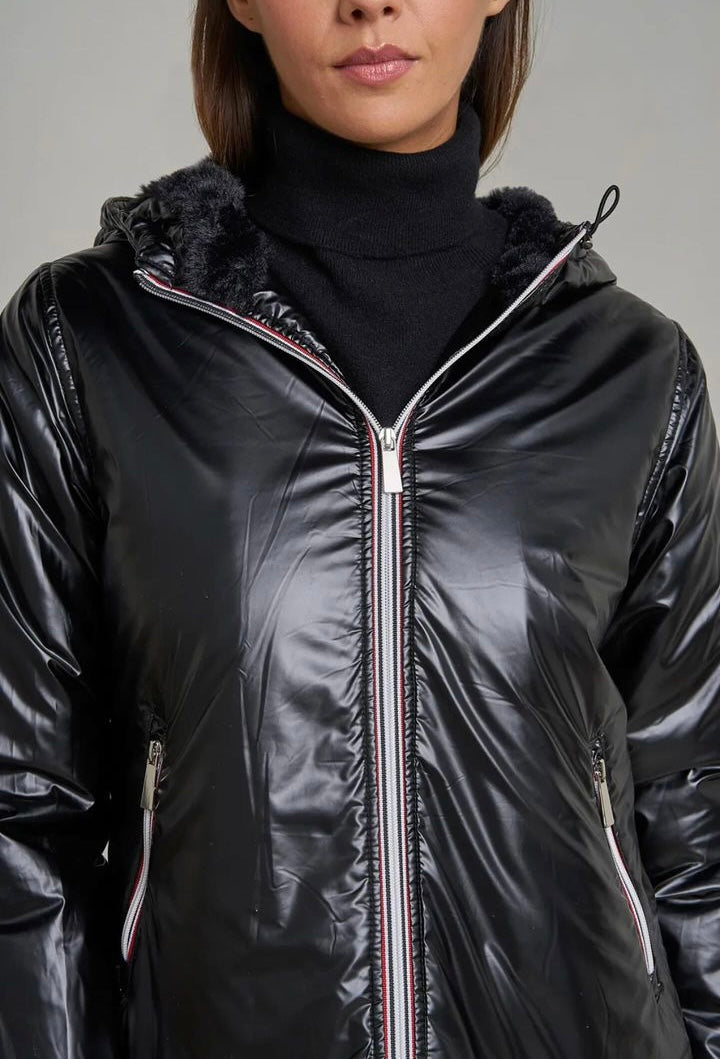 Attrait Paris - Manteau court imperméable fourré noir brillant