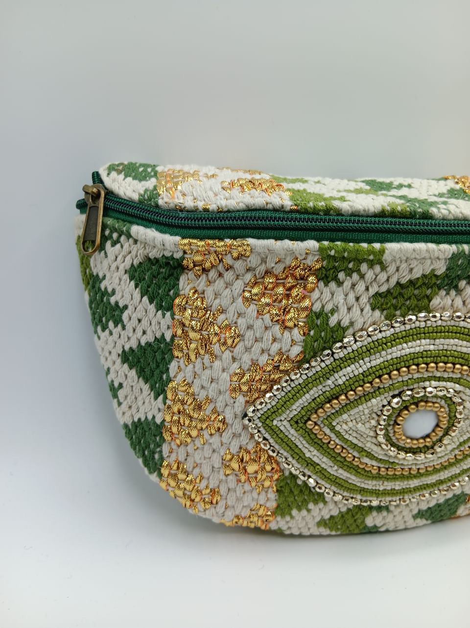 Sac banane tissu et perles vert jaune ecru