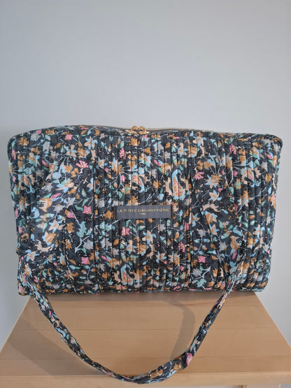 Sac week-end polochon en coton matelassé gris liberty fleuris nuances de rose bleu et orange