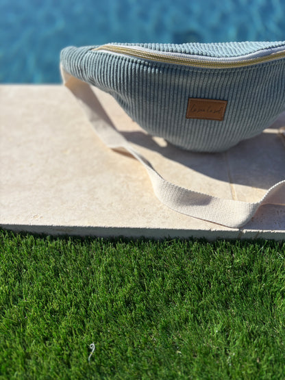 Sac banane tout velours cotelé bleu clair fait main