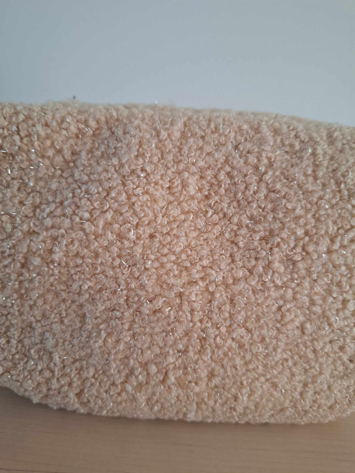 Sac banane XL peluche moumoute 2 poches beige écru