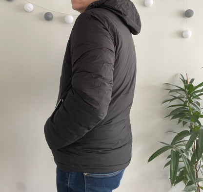 Doudoune à capuche HOMME courte imperméable et réversible matelassé noir