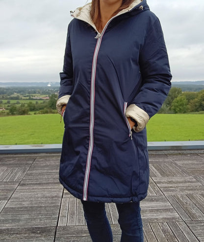 Melya Melody - Manteau long réversible et imperméable matelassé bleu marine/doré