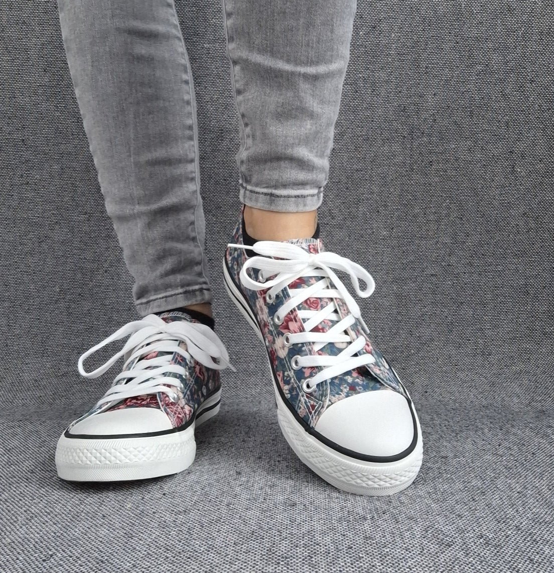 Chaussures baskets basses toile liberty fleuri style converse