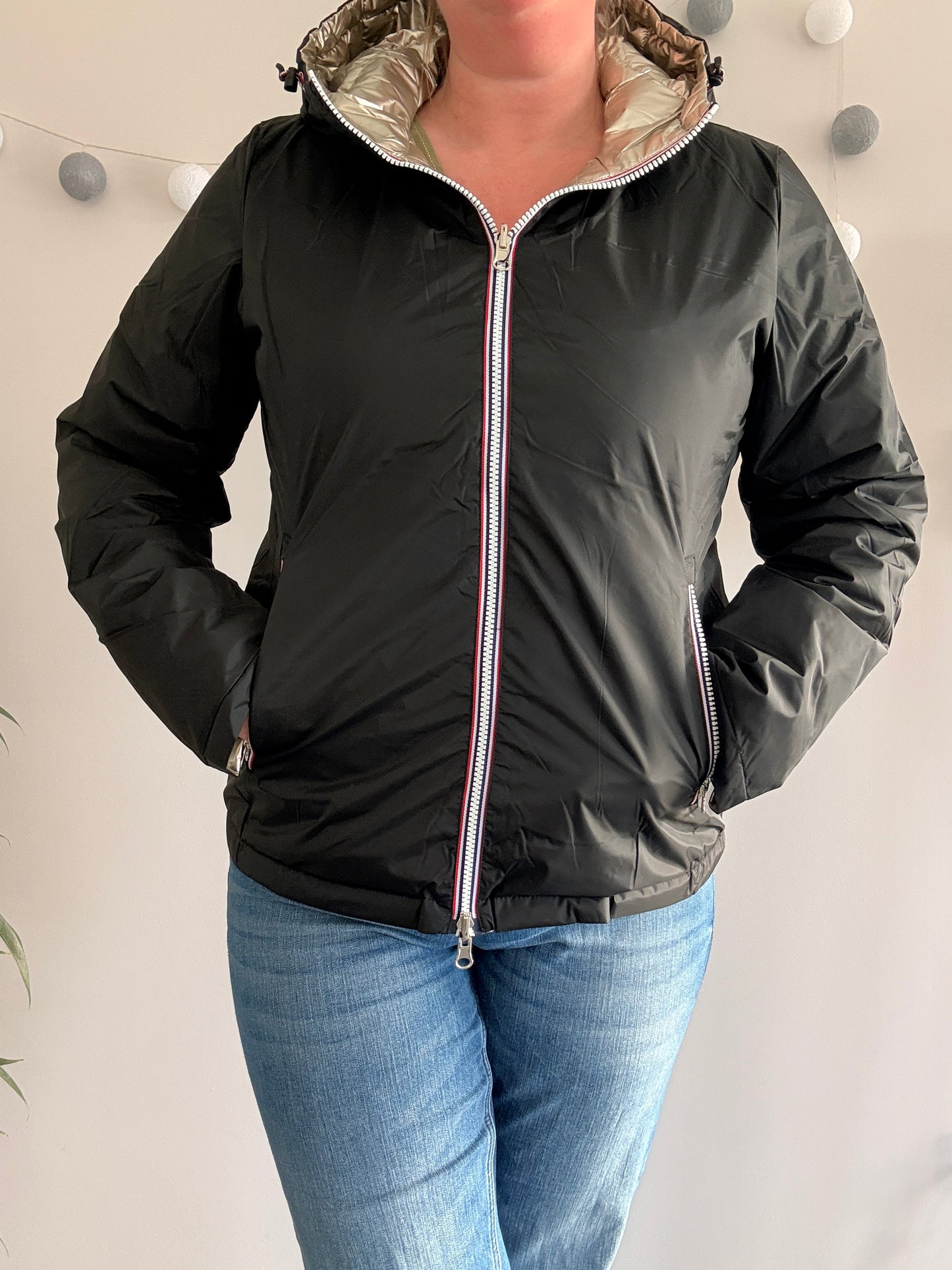 Laura Jo - Manteau doudoune courte matelassé réversible imperméable noir doré avec capuche