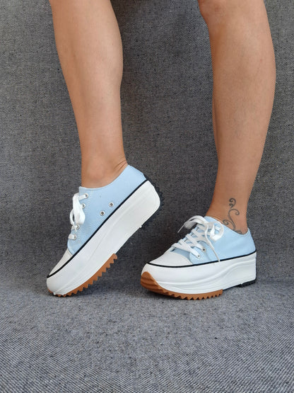 Chaussures baskets basses plate-forme tissu toile bleu