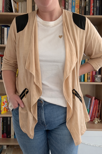 Cardigan fluide avec patch simili noir – Fermeture Éclair Dorée Le Petit Placard