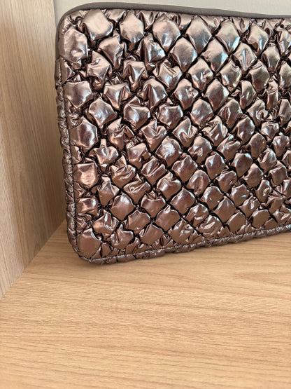 Housse Ordinateur 14 Pouces Argentée Matelassée - Pochette Chic Femme
