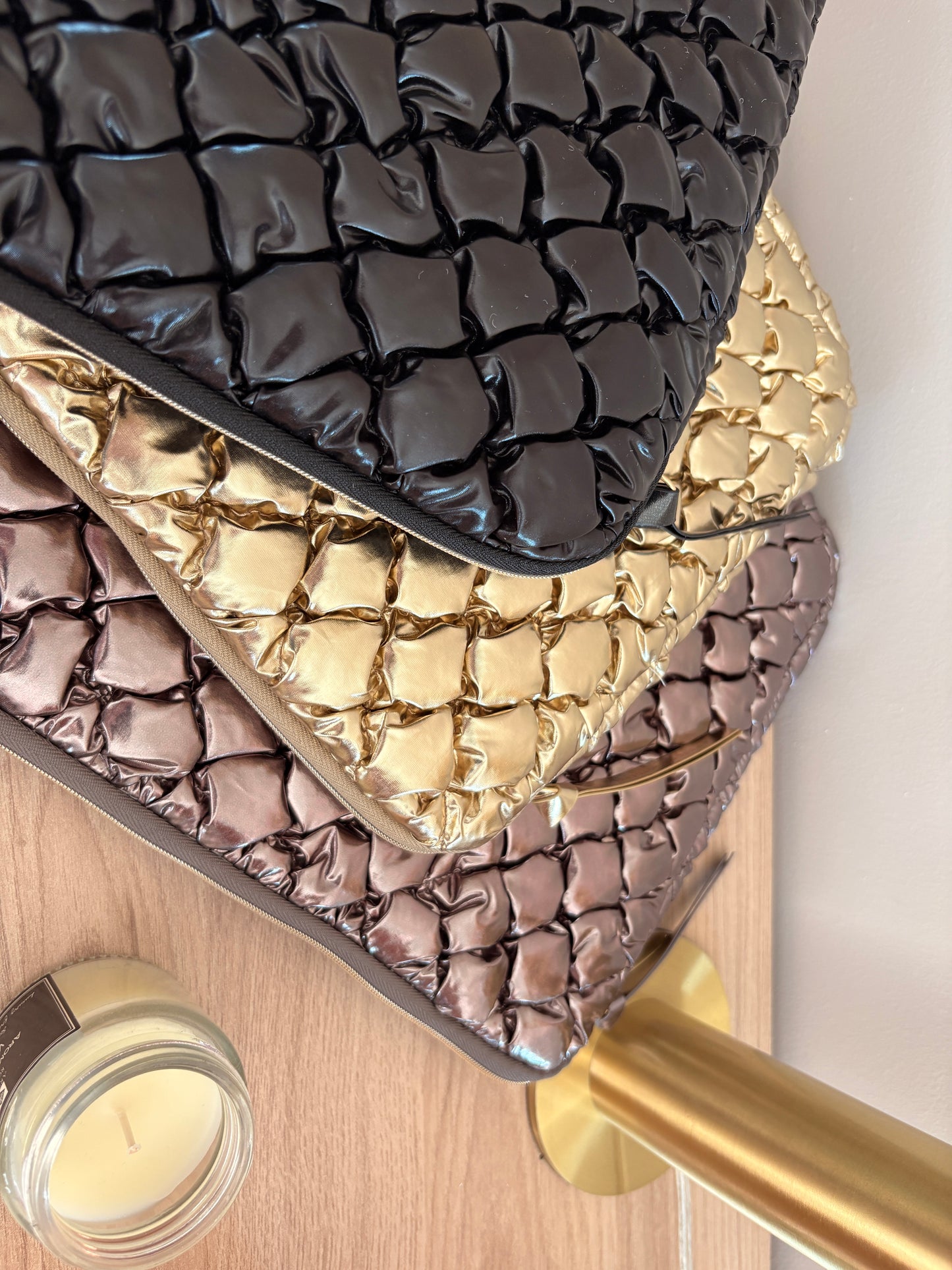 Housse Ordinateur 14 Pouces Argentée Matelassée - Pochette Chic Femme
