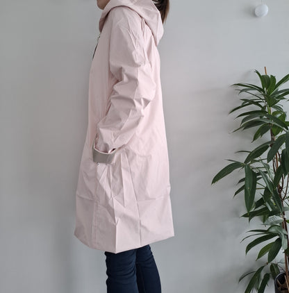 Laura Jo - Imperméable réversible long sans garnissage ouate couleur rose nude/doré - Curvy