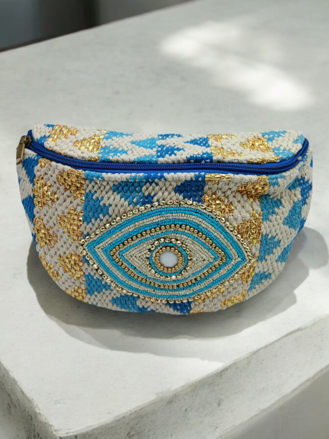 Sac banane tissu et perles bleu écru et jaune